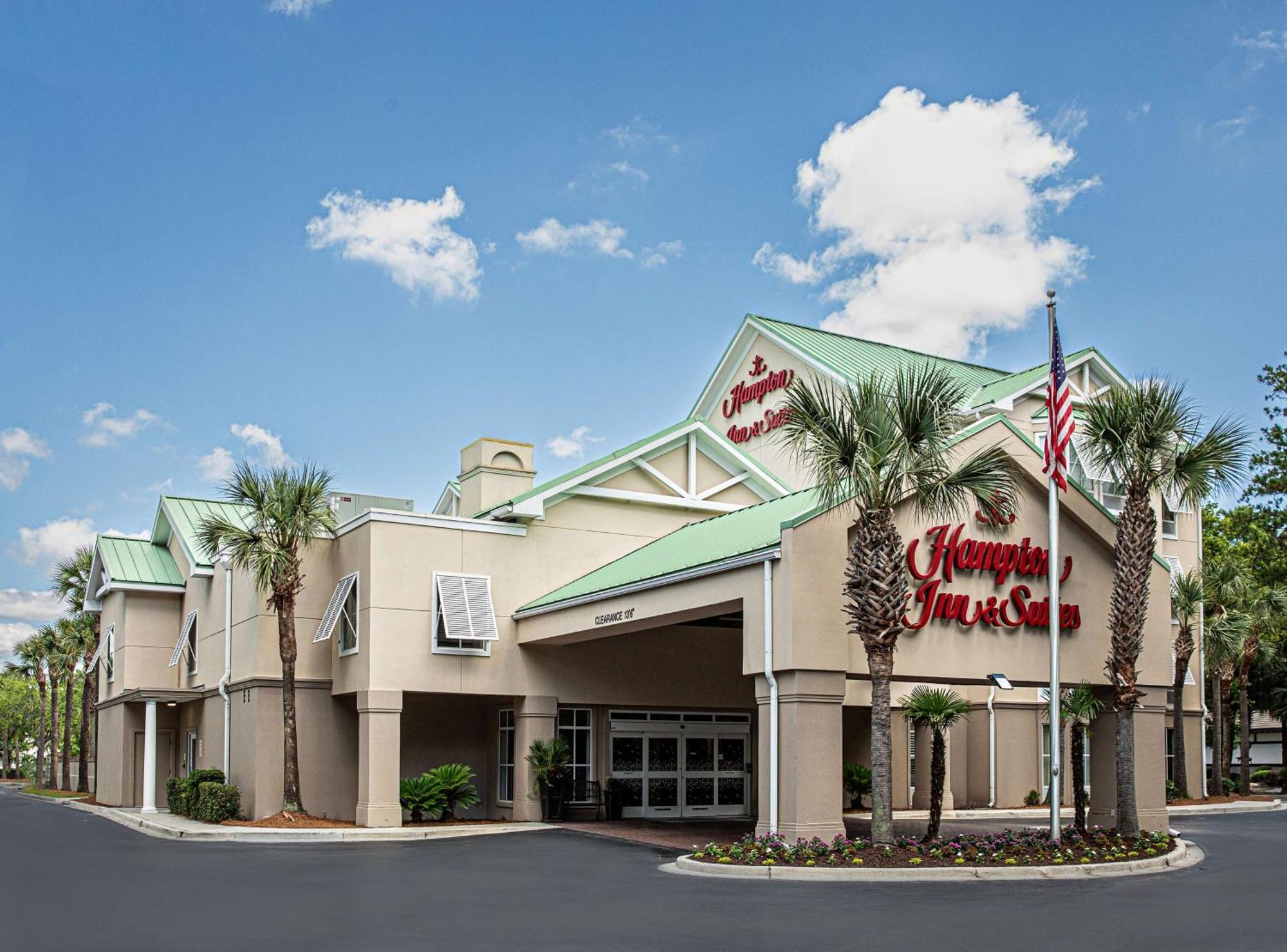 Hampton Inn & Suites Charleston-West Ashley Exterior photo
